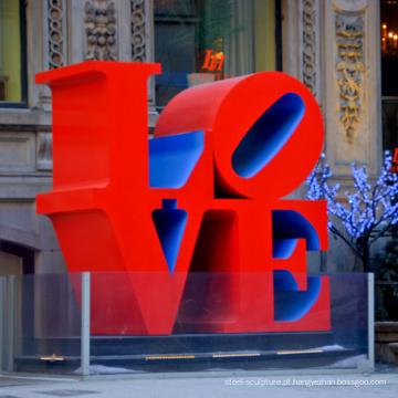 grandes esculturas ao ar livre metal artesanato robert indiana escultura amor